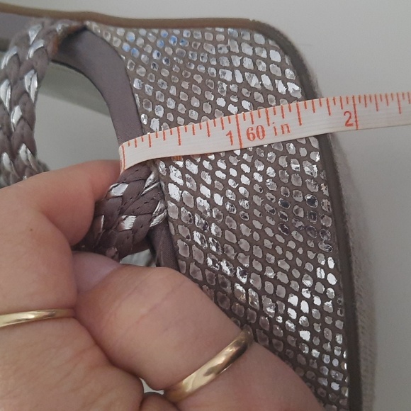 Lavender /gray silver platform heels - Picture 11 of 11